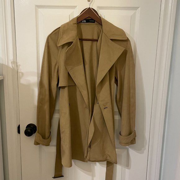 Zara Short Suede Trench Coat - Picture 2 of 9